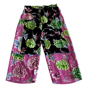 Soft Surroundings wide leg cropped pants, medium, patchwork, wacky, artsy